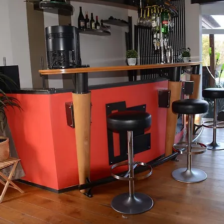 Bed & Breakfast Le Ravel De Max *